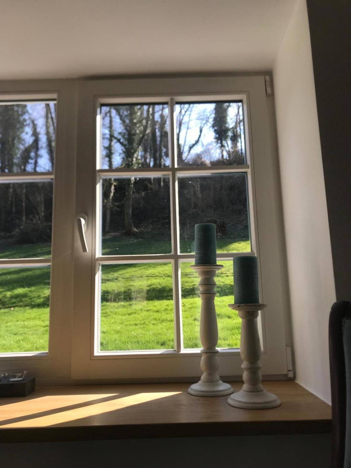 La Petite Maison Blanche Wanze Bagian luar foto