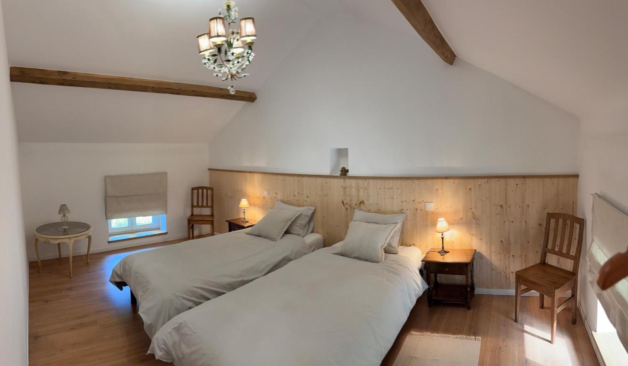 La Petite Maison Blanche Wanze Bagian luar foto