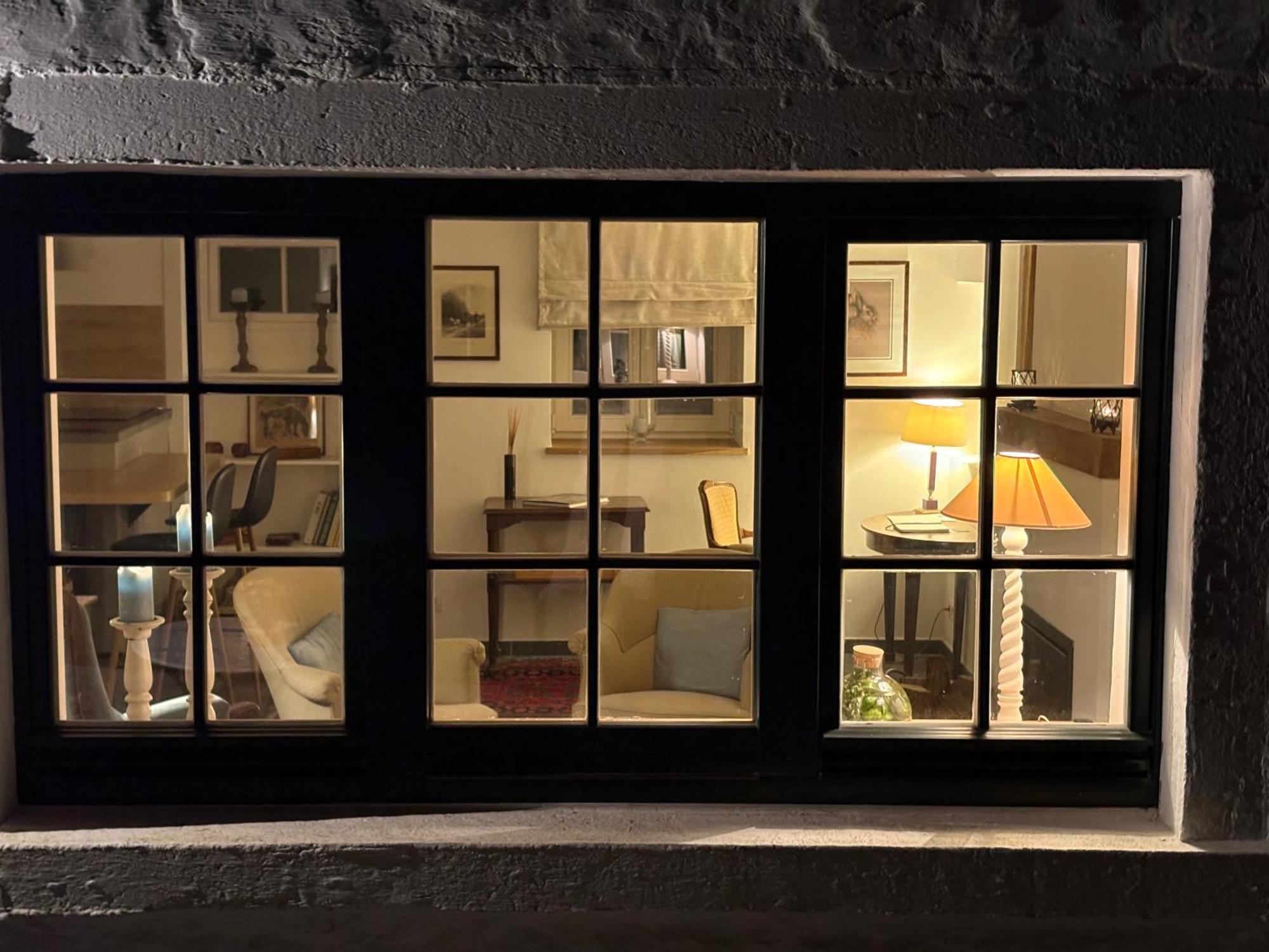 La Petite Maison Blanche Wanze Bagian luar foto