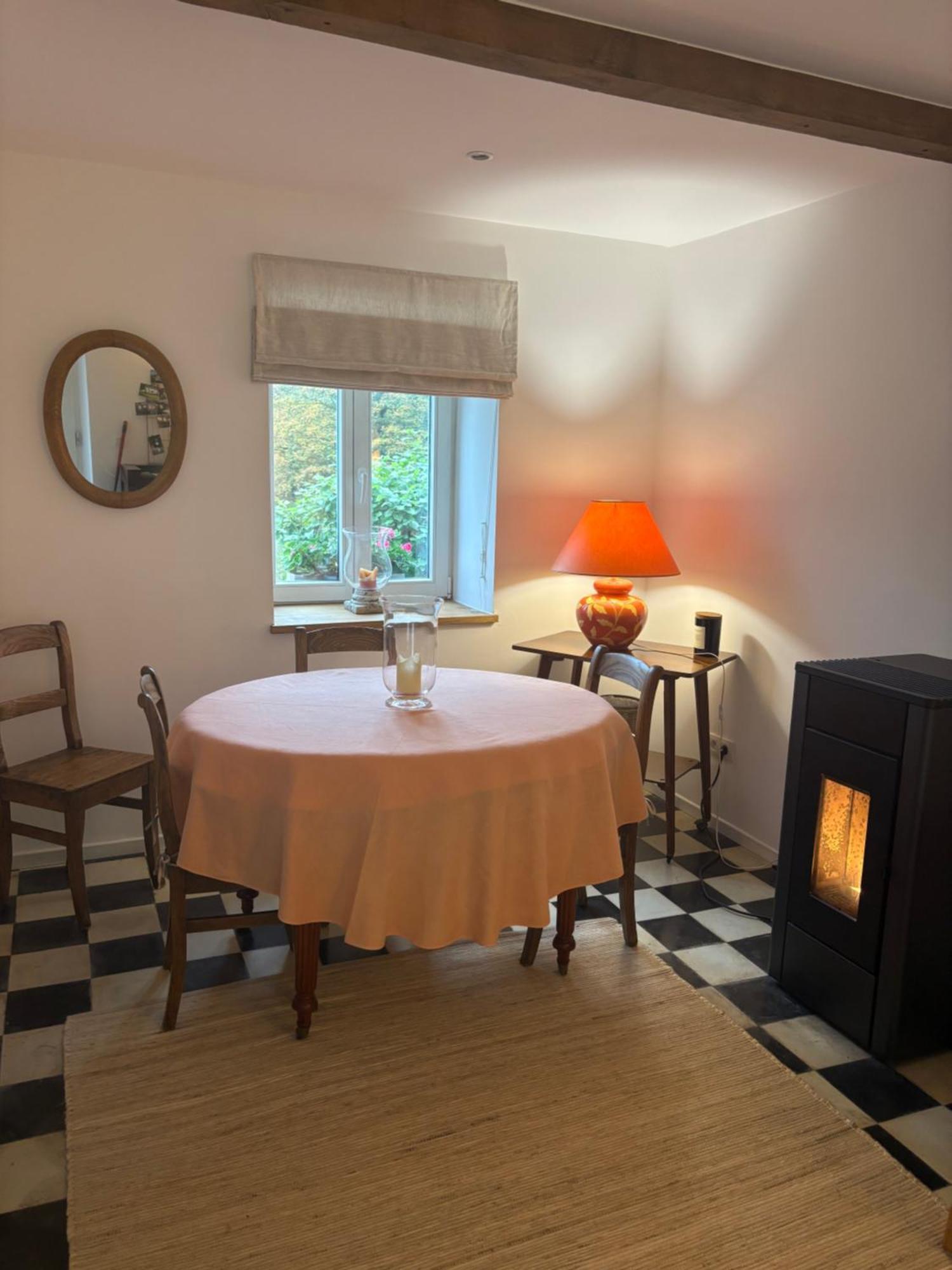 La Petite Maison Blanche Wanze Bagian luar foto