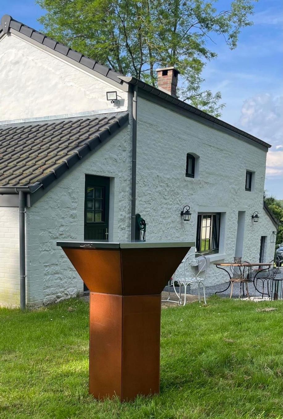 La Petite Maison Blanche Wanze Bagian luar foto